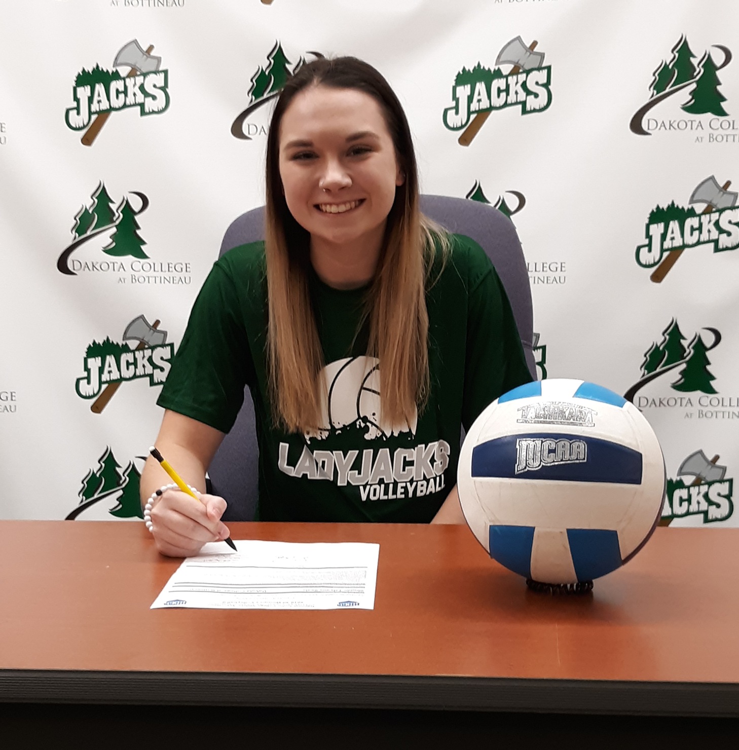 Virden, Manitoba's Amy Lewis signs an NJCAA Letter of Intent to play for DCB in the fall of 2020.
